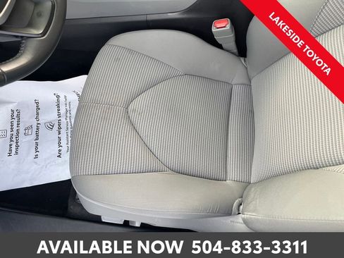 Used 2023 Toyota Highlander LE image 28