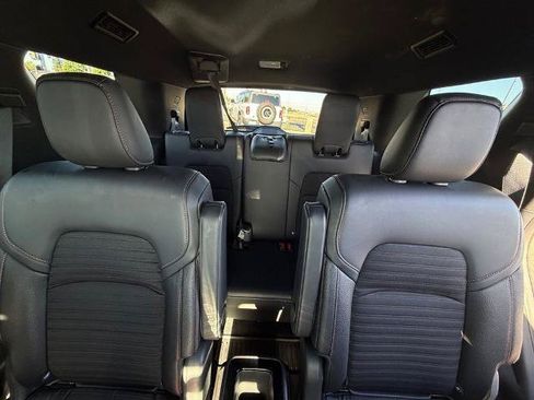Certified 2025 Nissan Pathfinder Rock Creek AWD/4WD image 11