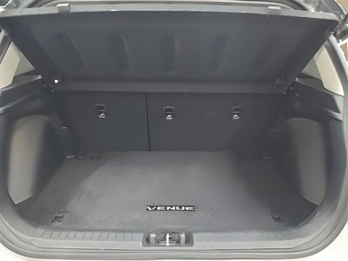 Certified 2023 Hyundai Venue Limited image 16