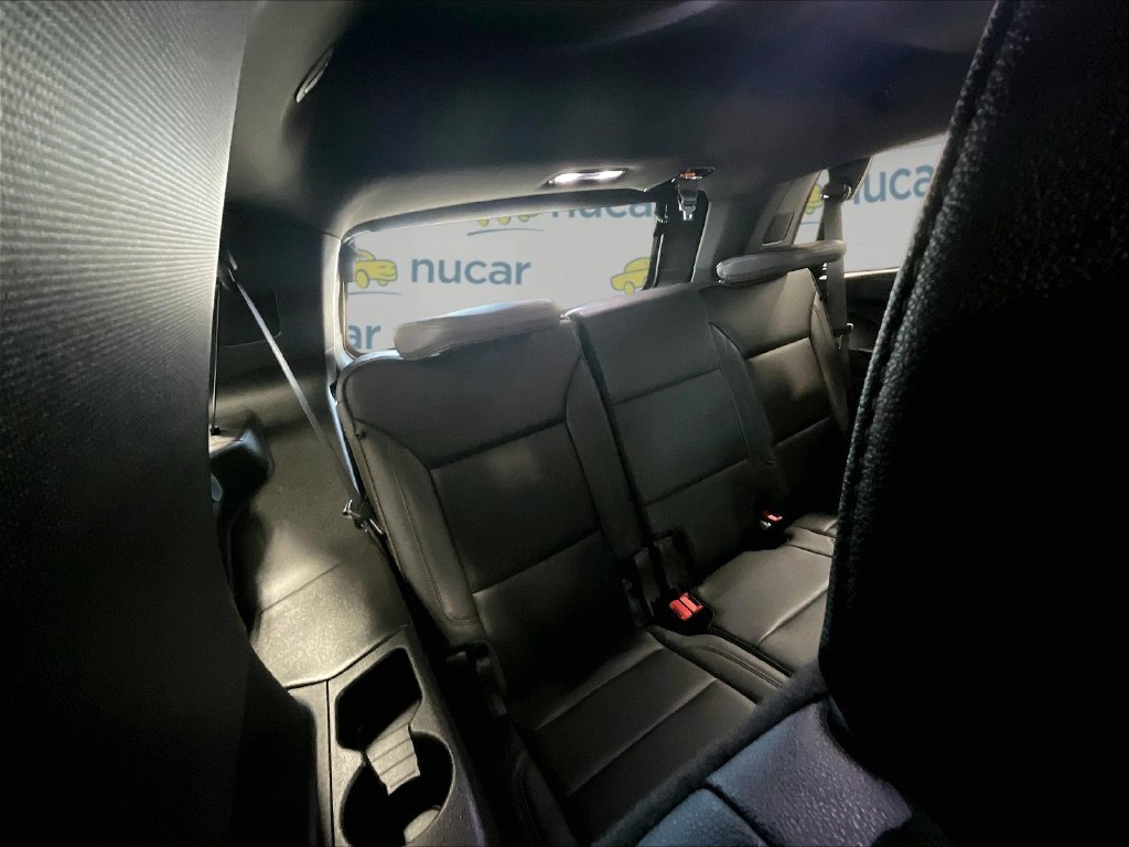 Used 2024 Chevrolet Tahoe High Country w/ Advanced Technology Package AWD/4WD image 17