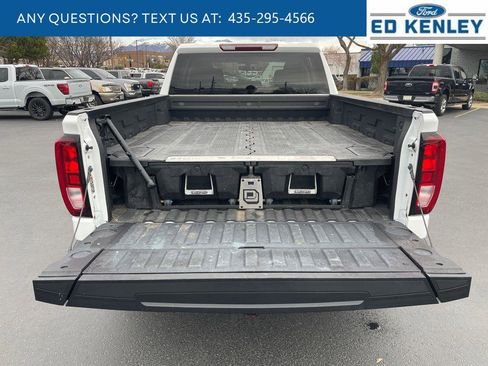 Used 2022 GMC Sierra 1500 Elevation image 31