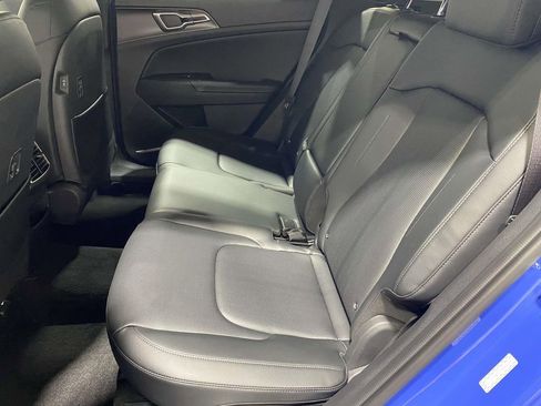 New 2026 Kia Sportage EX FWD image 12