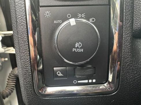Used 2018 RAM 3500 Laramie w/ Sport Appearance Group AWD/4WD image 11