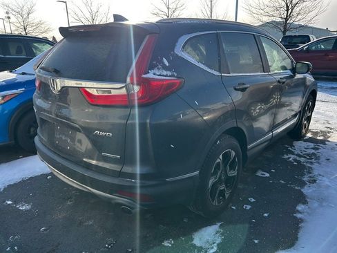 Used 2018 Honda CR-V Touring image 4