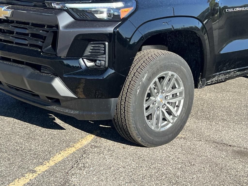 New 2026 Chevrolet Colorado LT w/ LT Convenience Package AWD/4WD image 8