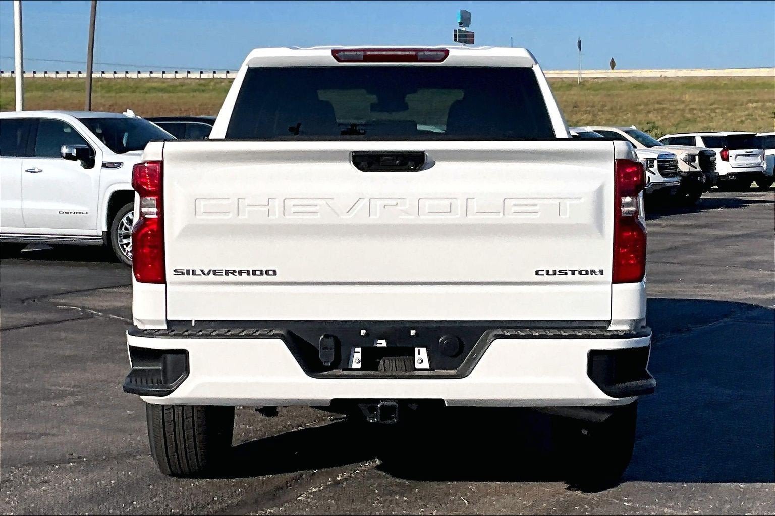 New 2026 Chevrolet Silverado 1500 Custom AWD/4WD image 4