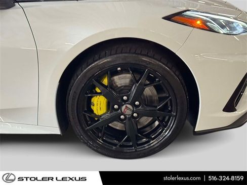 Used 2021 Chevrolet Corvette Stingray Premium Conv w/ Z51 Performance Package image 9