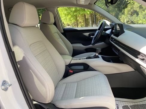 Used 2026 Honda HR-V LX image 33