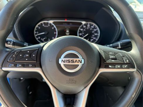 Used 2023 Nissan Sentra SV FWD image 29