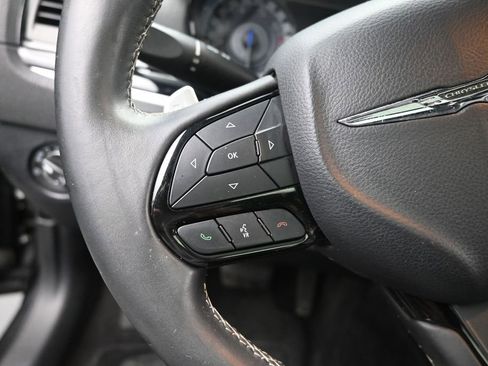 Used 2017 Chrysler 300 S w/ 300S Premium Group AWD/4WD image 30