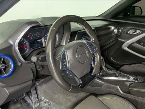 Used 2018 Chevrolet Camaro LT image 22