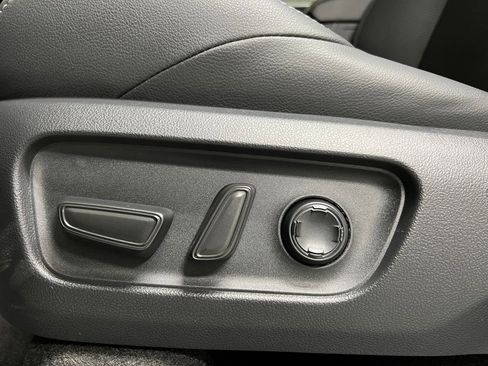 New 2026 Toyota 4Runner Limited AWD/4WD image 9
