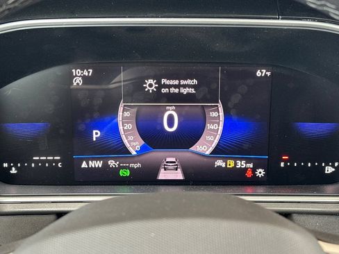New 2026 Volkswagen Taos SE FWD image 24