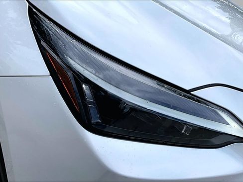 Used 2024 Lexus NX 250 FWD w/ Towing Package (2000 Lbs) image 28