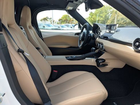 New 2026 MAZDA MX-5 Miata Sport RWD image 12