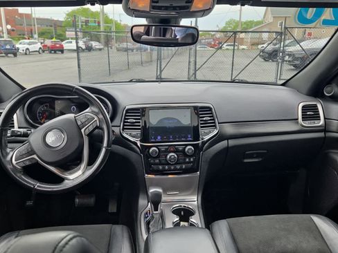 Used 2020 Jeep Grand Cherokee Altitude AWD/4WD image 44