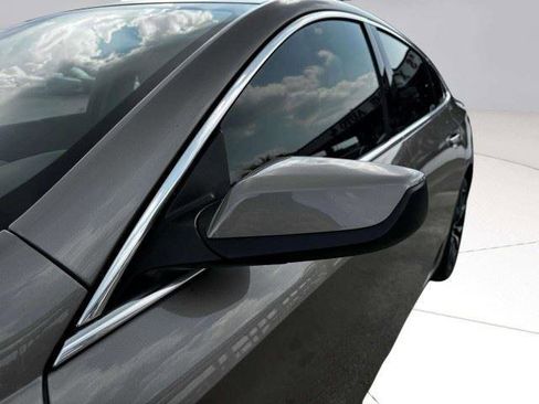 Used 2024 Chevrolet Malibu RS w/ LPO, Floor Liner Package FWD image 16