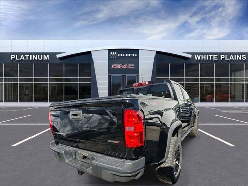 Used 2022 Chevrolet Colorado ZR2 w/ ZR2 Midnight Special Edition image 5