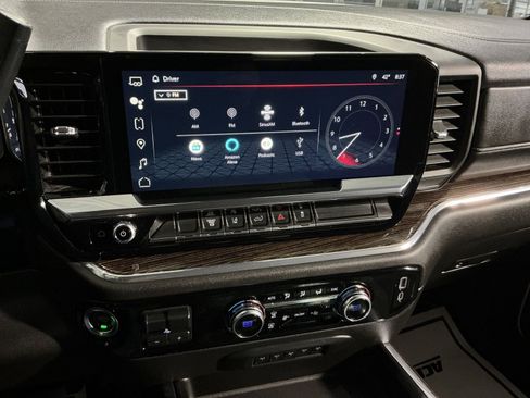 Used 2024 GMC Sierra 2500 SLE w/ SLE Convenience Package image 26