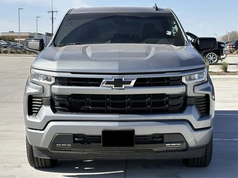 Used 2023 Chevrolet Silverado 1500 RST w/ LPO, Dark Essentials Package image 8