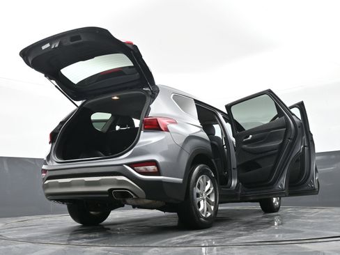 Used 2019 Hyundai Santa Fe SEL image 49