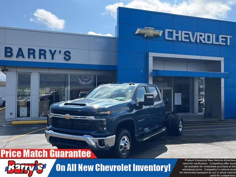 New 2026 Chevrolet Silverado 3500 LT w/ Convenience Package image 1
