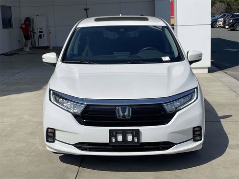 Used 2022 Honda Odyssey Touring image 3