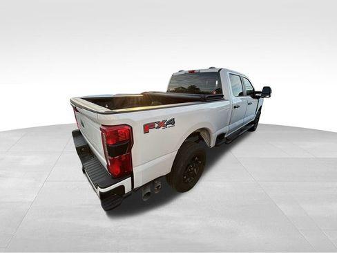 Used 2023 Ford F250 XL w/ STX Appearance Package image 2