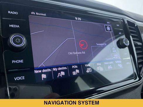 Used 2019 Volkswagen Atlas SEL R-Line AWD/4WD image 6