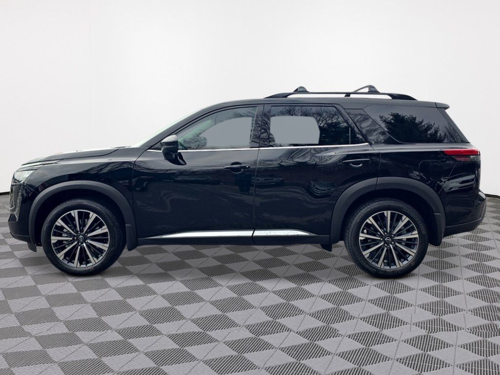New 2026 Nissan Pathfinder Platinum AWD/4WD image 2
