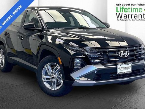Certified 2025 Hyundai Tucson SE AWD/4WD image 1