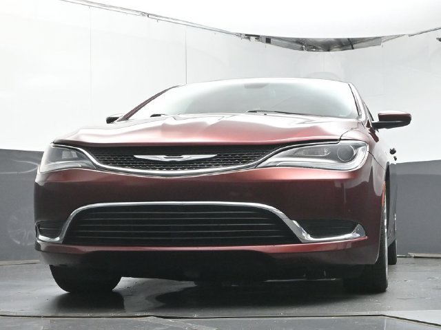 Used 2016 Chrysler 200 Limited w/ Convenience Group FWD image 29
