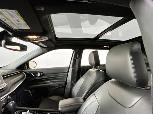 Used 2022 Jeep Compass High Altitude image 23