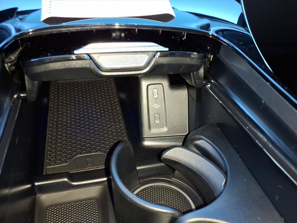 Used 2026 Mercedes-Benz GLC 300 4MATIC image 19