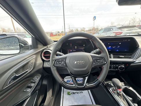 New 2026 Chevrolet Trax RS w/ Sunroof Package FWD image 14