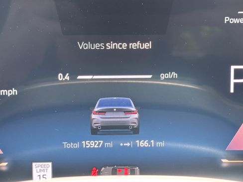 Certified 2025 BMW 330i Sedan RWD image 22