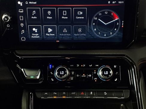 Used 2024 GMC Sierra 1500 AT4 w/ Technology Package image 23