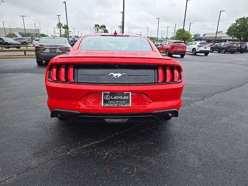 Used 2021 Ford Mustang Premium RWD image 10