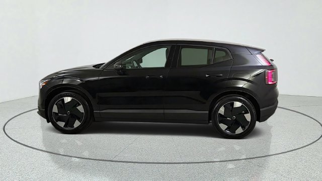 New 2026 Volvo EX30 Ultra w/ Protection Package AWD/4WD image 4