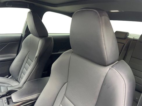 Used 2024 Lexus IS 500 image 27