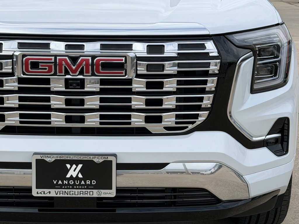 New 2027 GMC Terrain Denali w/ LPO, Floor Liner Package AWD/4WD image 8