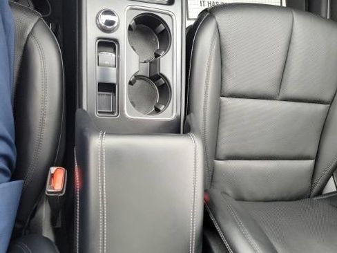 Used 2023 Lincoln Corsair AWD w/ Equipment Group 101A image 42