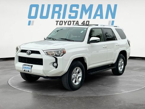 Used 2018 Toyota 4Runner SR5 Premium image 3