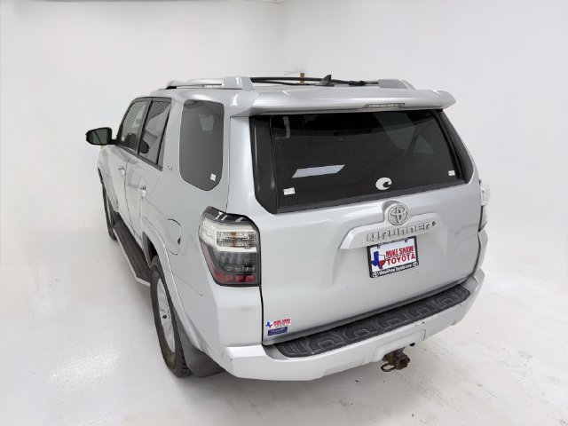 Used 2015 Toyota 4Runner SR5 Premium RWD image 18