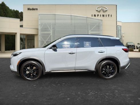 Certified 2025 INFINITI QX60 Luxe w/ Black Edition AWD/4WD image 7