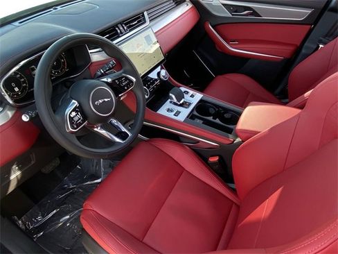 New 2025 Jaguar F-PACE R-Dynamic S image 5