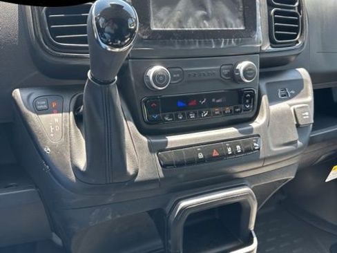 Used 2025 RAM ProMaster 2500 w/ Safety Group FWD image 21