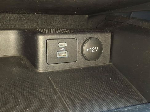 Used 2023 Ford Escape Active w/ Tech Pack #1 AWD/4WD image 19