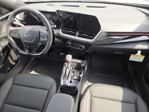 New 2026 Chevrolet Trax RS w/ Driver Confidence Package FWD image 30