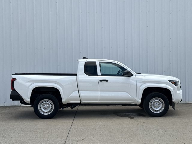 Used 2024 Toyota Tacoma SR RWD image 3